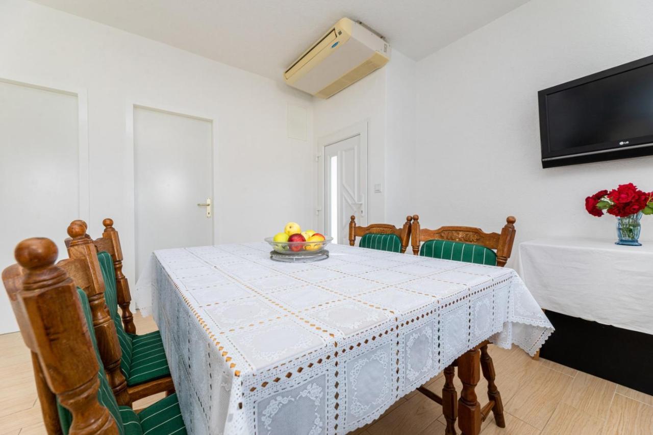 Apartmani Jasarevic Šilo Dış mekan fotoğraf