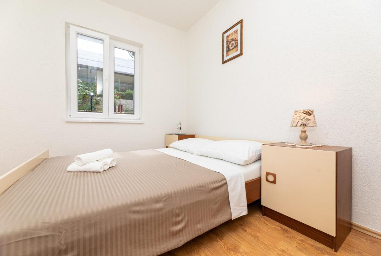 Apartmani Jasarevic Šilo Dış mekan fotoğraf