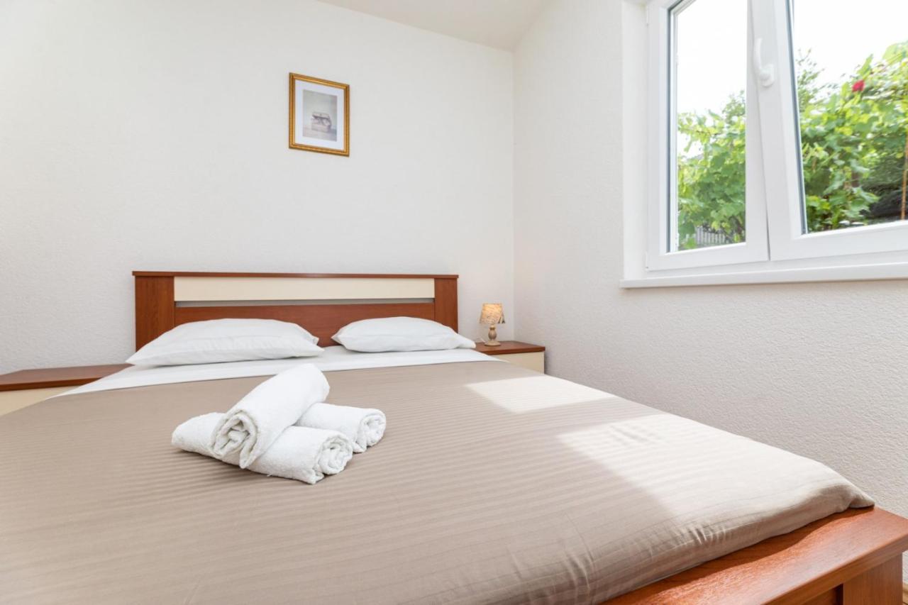 Apartmani Jasarevic Šilo Dış mekan fotoğraf